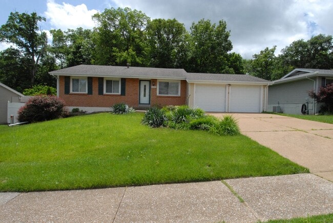 428 Tulsa Ave in Manchester, MO - Building Photo - Building Photo