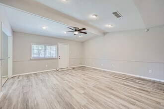 602 Carl C Senter St in Forney, TX - Building Photo - Building Photo