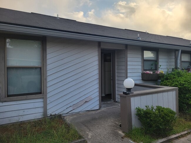 property at 1337 Delaware Pl