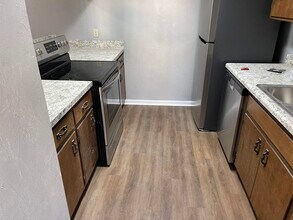 2089 Sandcastle Dr in Tallahassee, FL - Building Photo - Building Photo