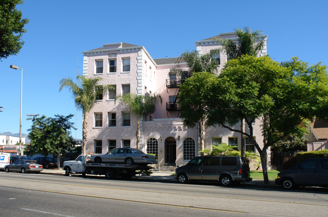 512 S Glendale Ave in Glendale, CA - Foto de edificio