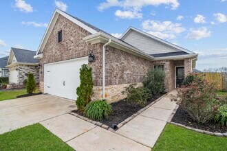 31635 Heguy Pass in Fulshear, TX - Building Photo - Building Photo