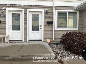 1210 Empress St in Regina, SK - Building Photo