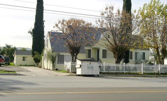 1965 E San Bernardino Ave in San Bernardino, CA - Building Photo