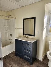 290 2nd Ave in Troy, NY - Foto de edificio - Building Photo