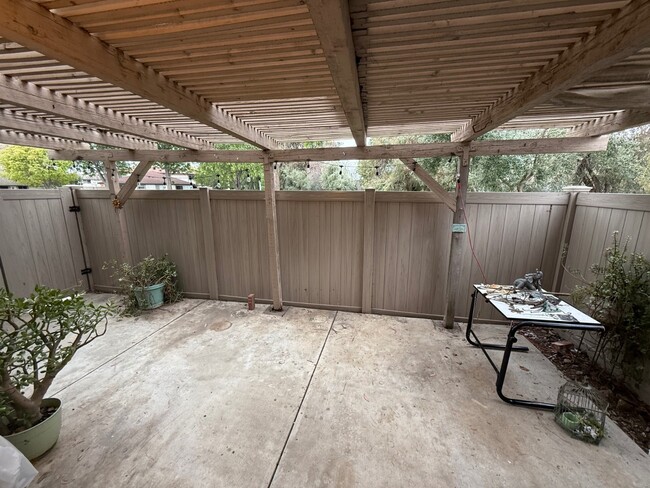 property at 1669 Tiburon Ct