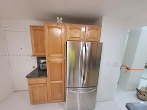 3703 NE 166th St in Miami, FL - Building Photo - Building Photo