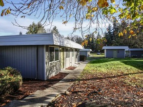 Hidden Villa Apartments in Spanaway, WA - Building Photo - Building Photo