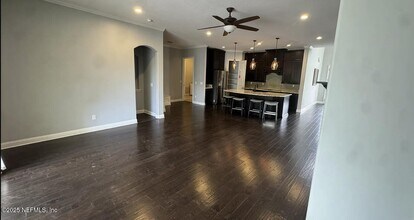 4763 Yacht Ct in Jacksonville, FL - Foto de edificio - Building Photo