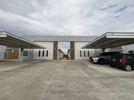 5808 Northwestern Ave in Mission, TX - Building Photo