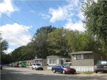 Pan American & Spring Valley in Indianapolis, IN - Foto de edificio - Building Photo