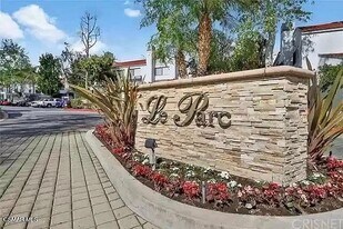 2506 Chandler Ave, Unit 260 in Simi Valley, CA - Building Photo