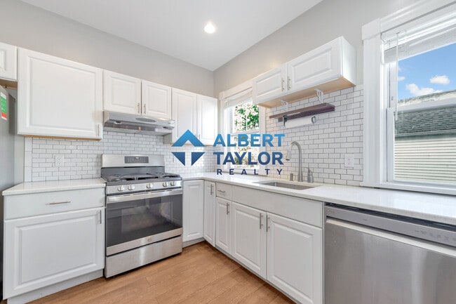 35 Faneuil St, Unit 1