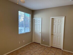 4019 Sparrow Rock St in Las Vegas, NV - Building Photo - Building Photo