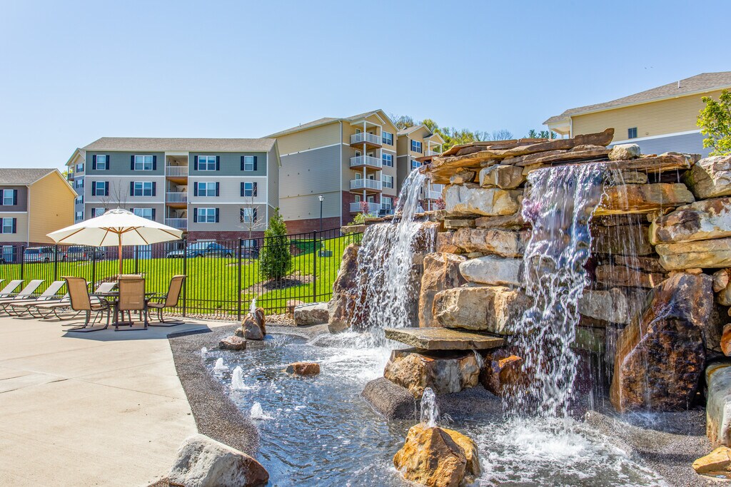 Meadow Creek Apartments in Bridgeport, WV