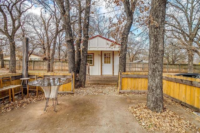 1809 Whispering Oaks St in Burleson, TX - Building Photo - Building Photo