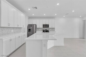 4259 Sonoma Oaks Wy in Naples, FL - Building Photo - Building Photo