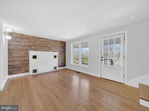 9325 Brentsville Rd in Manassas, VA - Building Photo - Building Photo