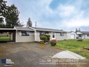 10211 Lila Ln SW in Tacoma, WA - Building Photo - Building Photo