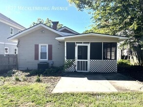 1827 Mecklenburg Ave in Charlotte, NC - Building Photo - Building Photo