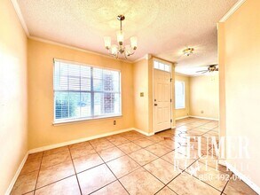 7427 St James Pl in Pensacola, FL - Building Photo - Building Photo