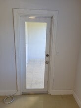 13900 Lake Placid Ct, Unit A27 in Miami Lakes, FL - Foto de edificio - Building Photo