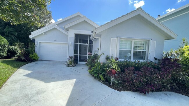 443 SW Fairway Lake in Port St. Lucie, FL - Building Photo - Building Photo