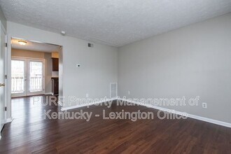 209 Landings Dr in Frankfort, KY - Building Photo - Building Photo
