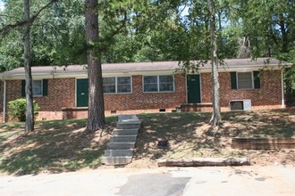 Brookdale Apartments in Clemson, SC - Building Photo - Building Photo