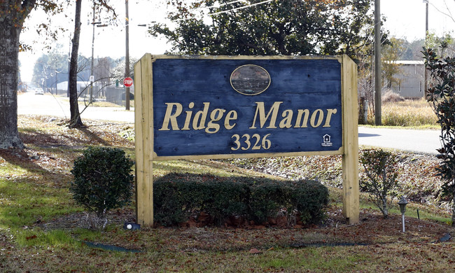 Ridge Manor in Mobile, AL - Foto de edificio - Building Photo