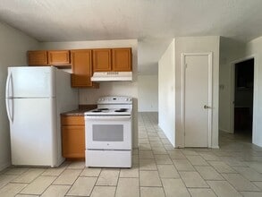 1705 Cedarhill Dr in Killeen, TX - Building Photo - Building Photo