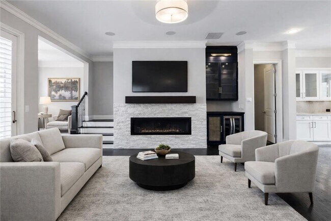 3618 Brookleigh Ln NE in Brookhaven, GA - Building Photo - Building Photo