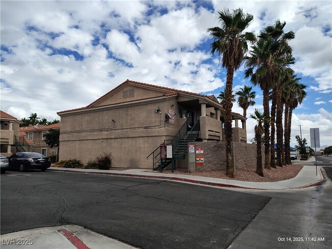 property at 6552 Wilma Ave