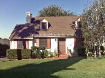 1407 Bresee Ave in Pasadena, CA - Foto de edificio - Building Photo