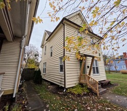 1106 Portage Ave in South Bend, IN - Building Photo - Building Photo