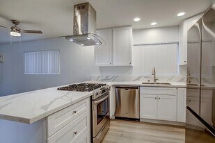 1064 N Escondido Blvd, Unit C