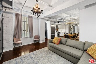 6253 Hollywood Blvd in Los Angeles, CA - Building Photo - Building Photo