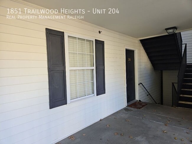 1851 Trailwood Heights Ln in Raleigh, NC - Building Photo - Building Photo