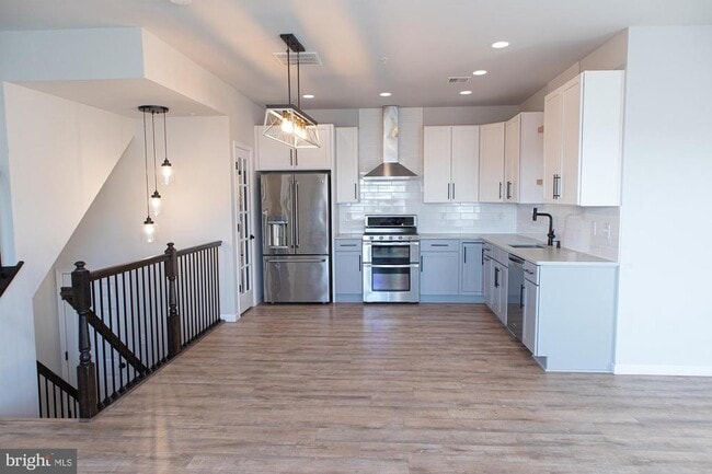 property at 3058 Goshen Dr