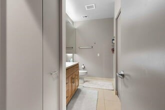 101 Cherry St in Green Bay, WI - Building Photo - Building Photo