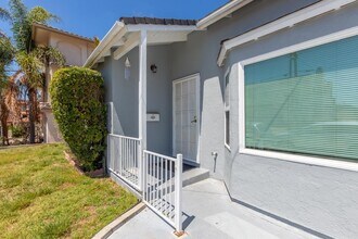4804 Iroquois Ave in San Diego, CA - Building Photo - Building Photo