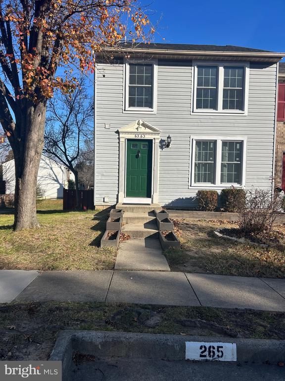 property at 6363 Generals Ct