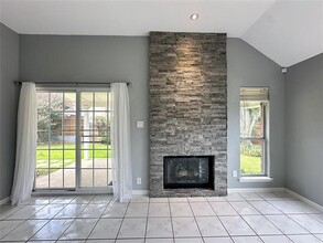 5021 Dougal Ave in Fort Worth, TX - Building Photo - Building Photo