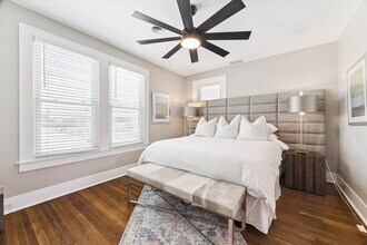 3828 Seawall Blvd in Galveston, TX - Building Photo - Building Photo