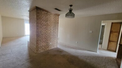 1107 80th St in Lubbock, TX - Building Photo - Building Photo