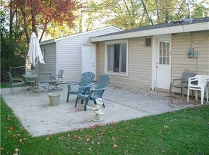2655 Easy St in Ann Arbor, MI - Building Photo - Building Photo