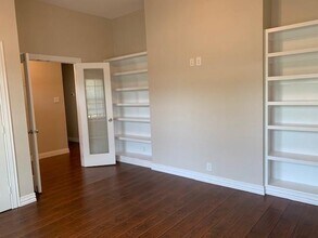 5330 Oceanport Dr in Garland, TX - Building Photo - Building Photo