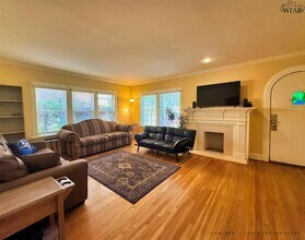 2013 Victory Ave in Wichita Falls, TX - Building Photo - Building Photo