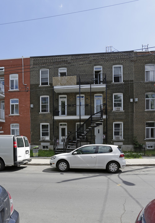 370-380 3e in Montréal, QC - Building Photo