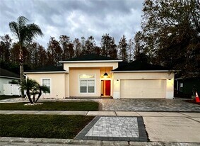 3057 Brightwater Ct in Kissimmee, FL - Building Photo